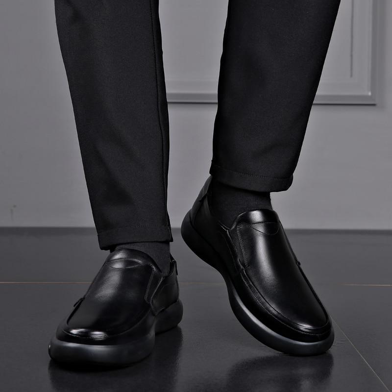 2020 Men's Comfortable Insole Soft Anti-slip Shoes - MakenShop